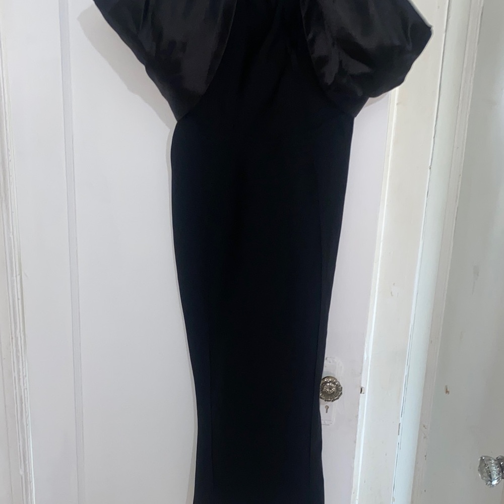 Fashion Nova Black One-Shoulder Maxi Gown